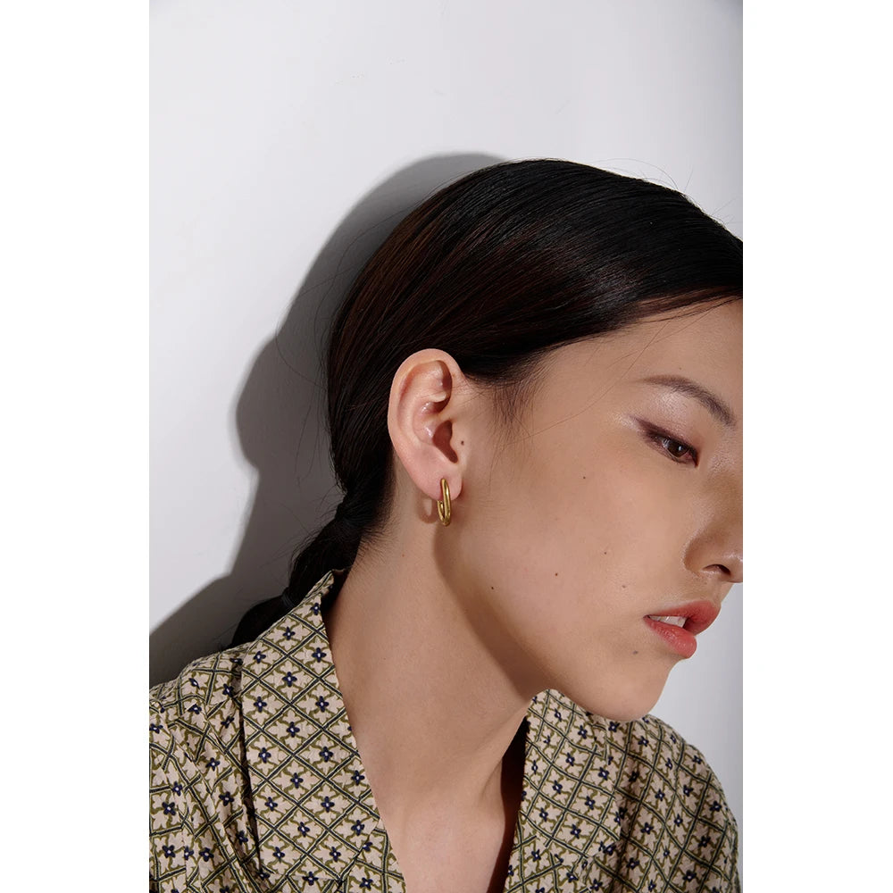 Minimalist Oval Metal Hoop Earrings