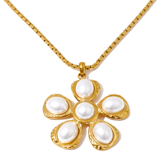 Pearl Blossom Necklace