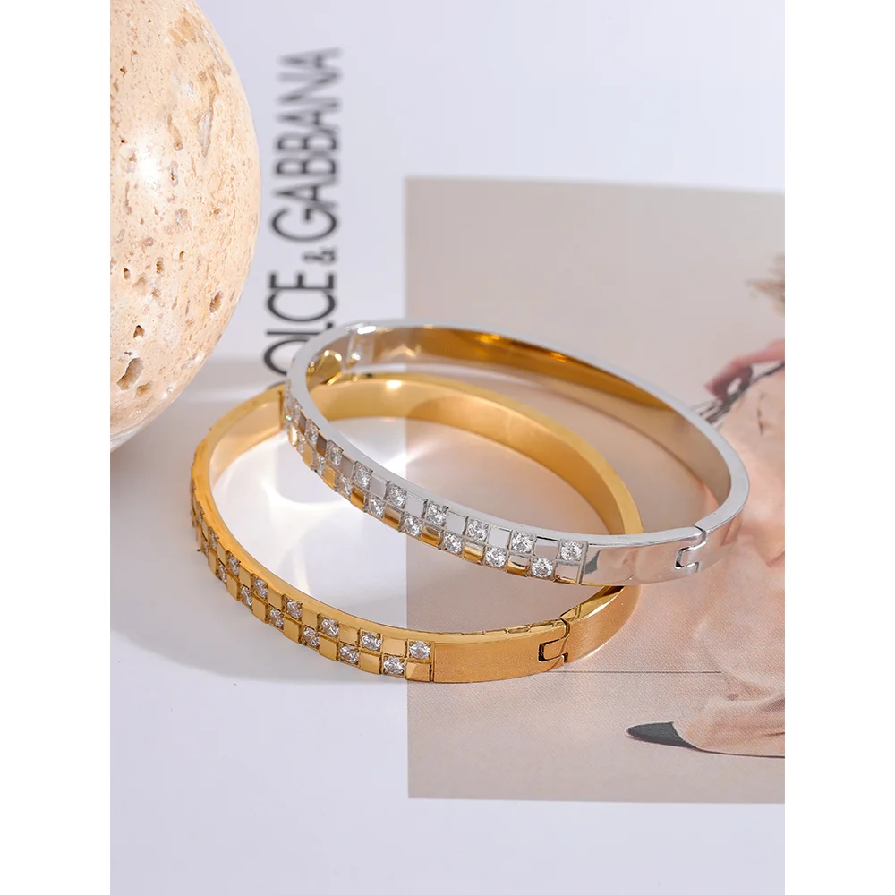 Cubic Zirconia Bracelet Bangle