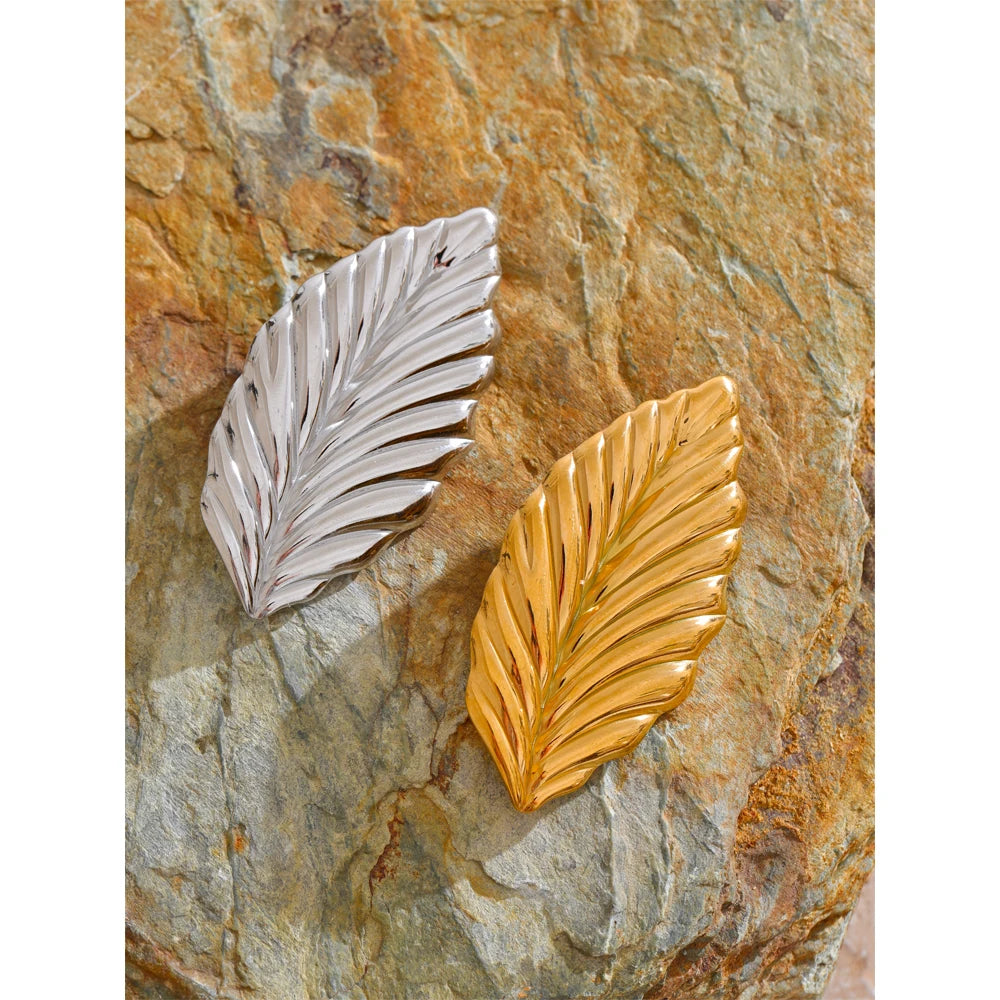 Leaf Textured Brooch