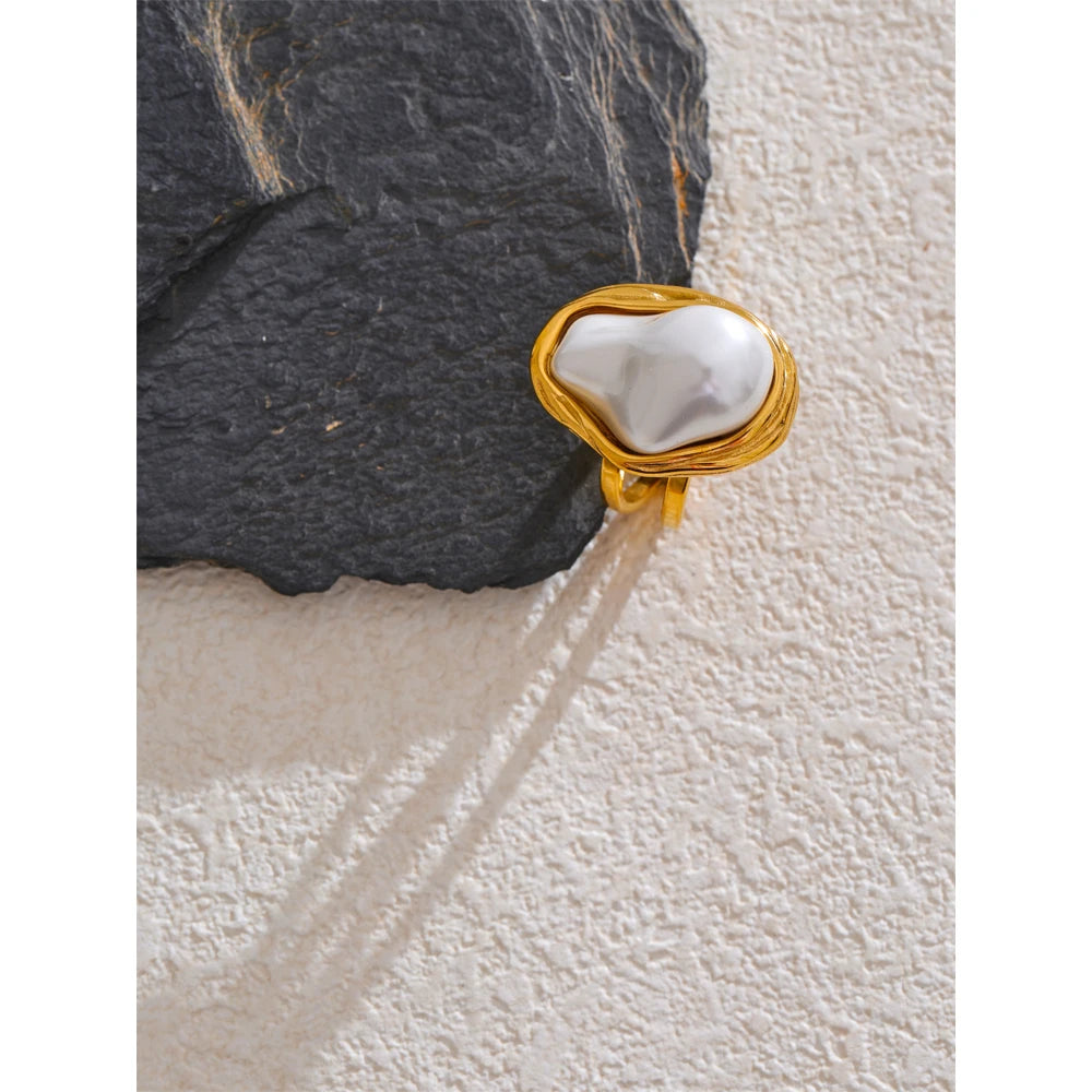 Pearl Vintage Open Ring