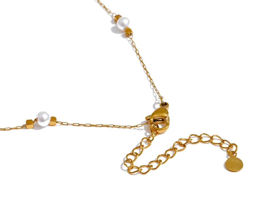 Square Pearl Necklace