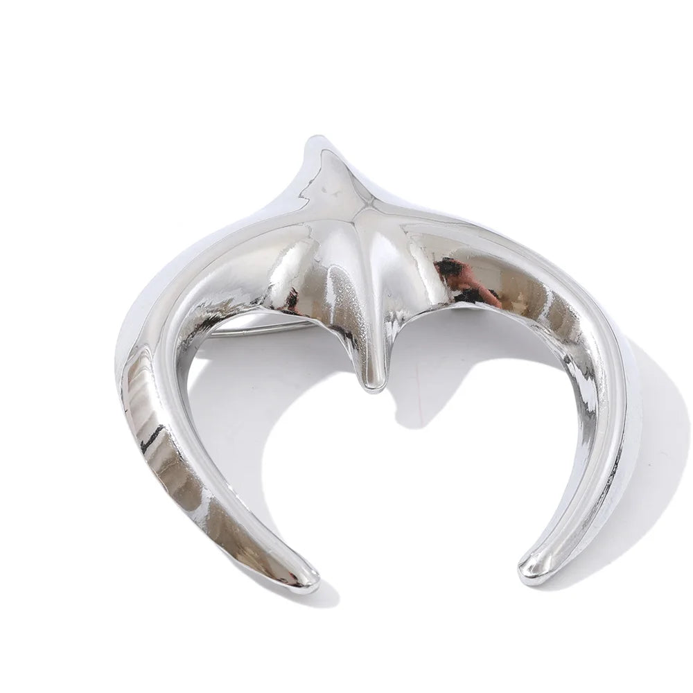 Bull Horn  Brooch Pin