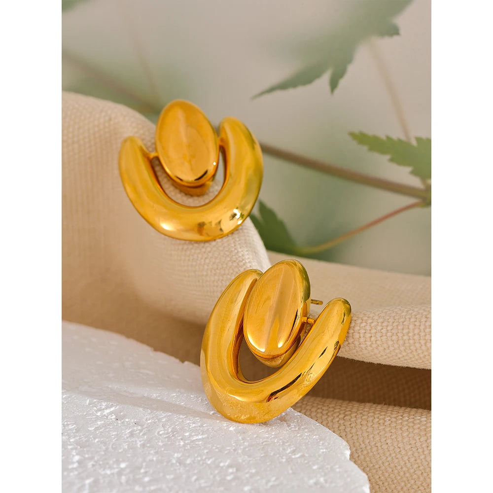 U-Shape Geometric Stud Earrings