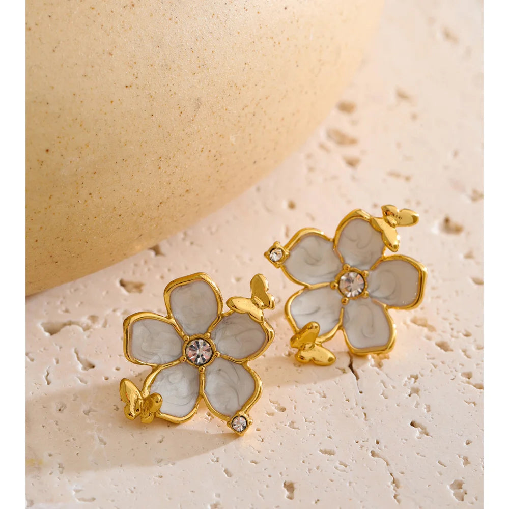 Daisy Dream Pearl Earrings