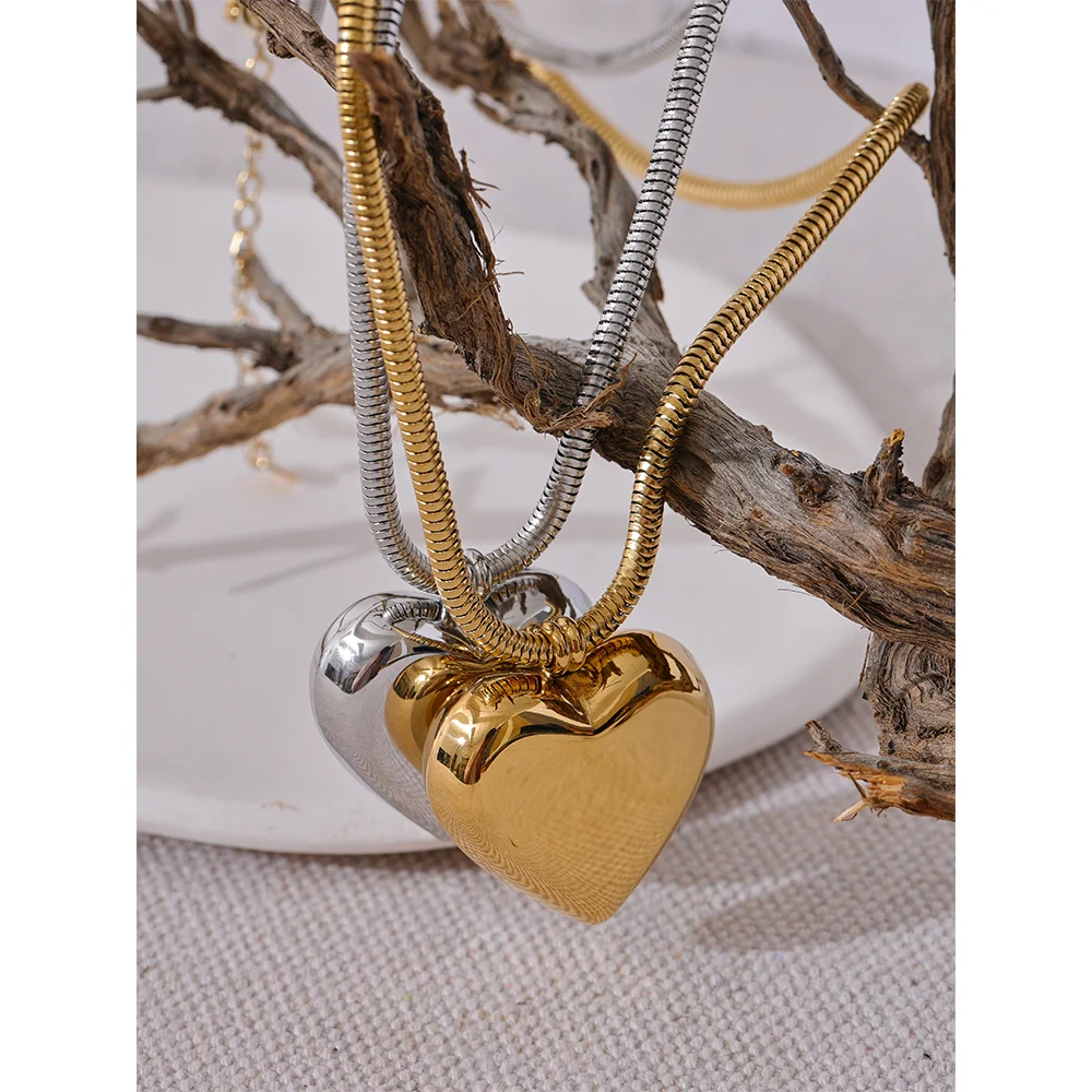 Heart Hollow Love Smooth Pendant Necklace