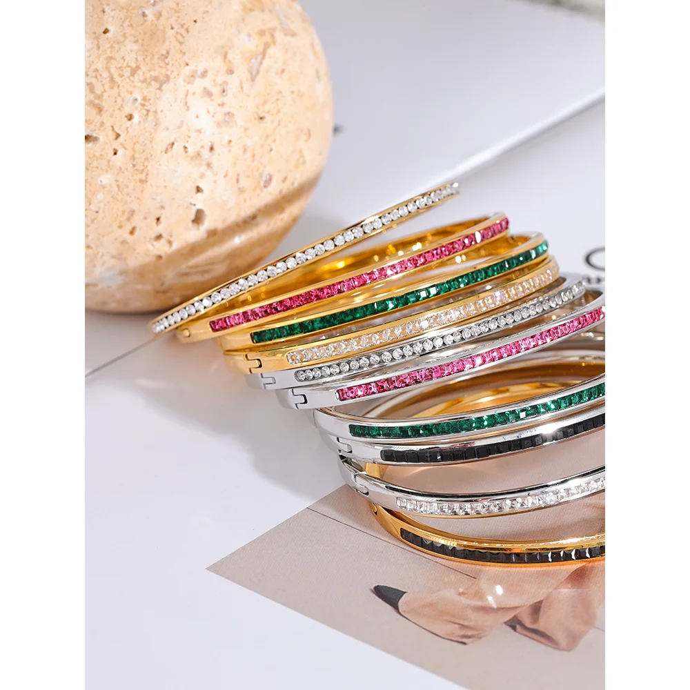 (10 Colors) Round Cubic Zirconia Bangle