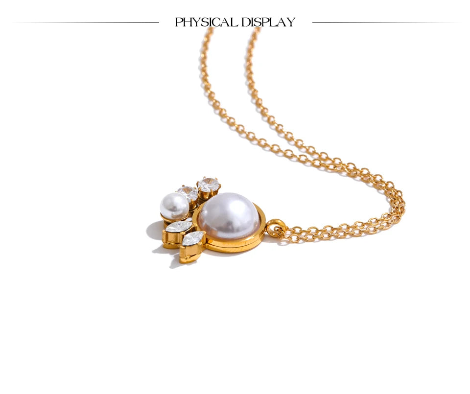 Simulated Pearls Round Zirconia Pendant Necklace