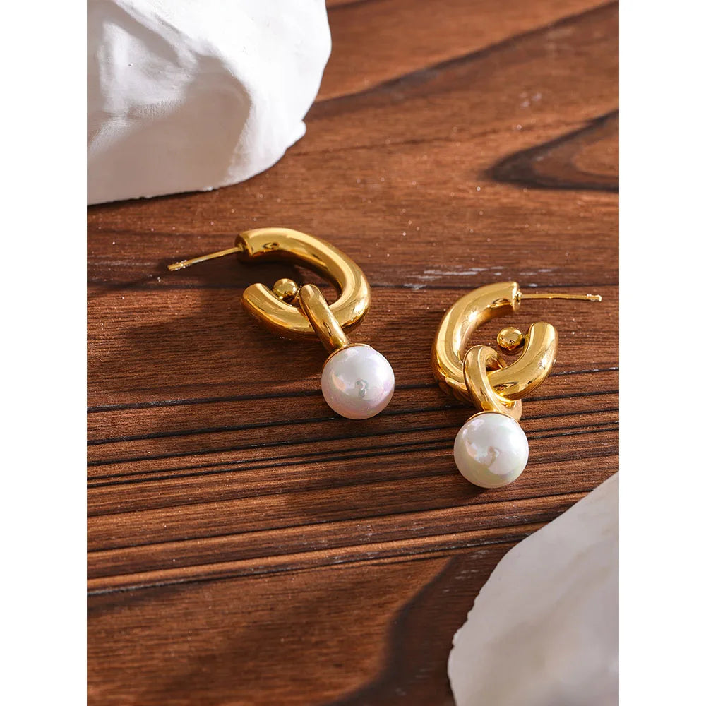 Shell Pearl Drop Earrings