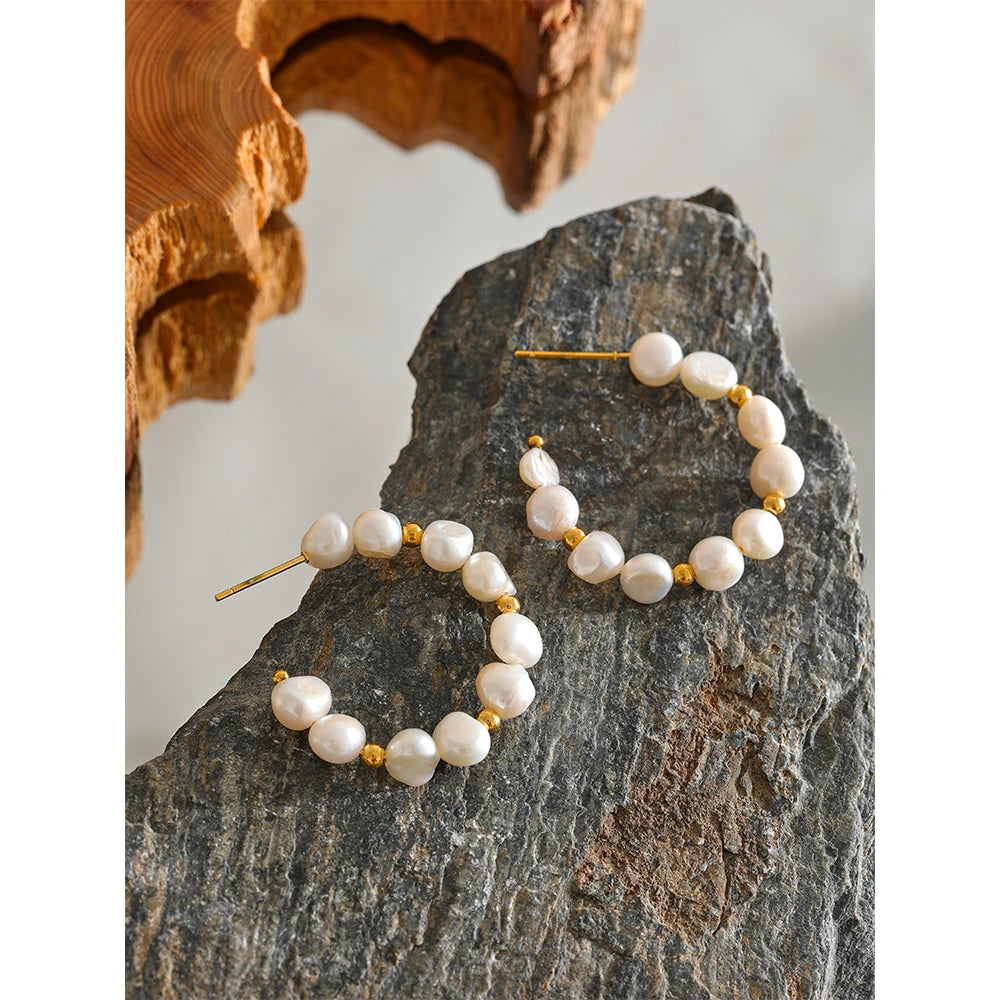 Elegant Natural Pearls Hoop Earrings