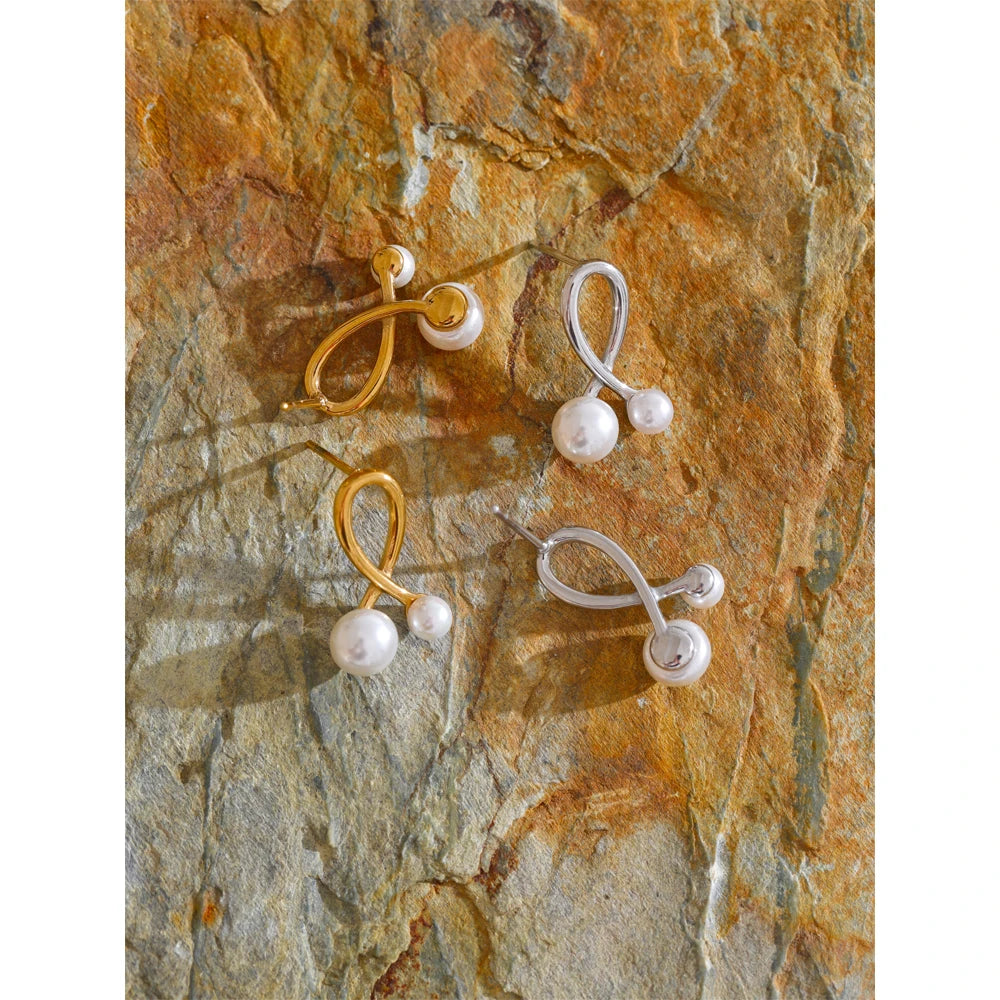 Pearl Exquisite Studs