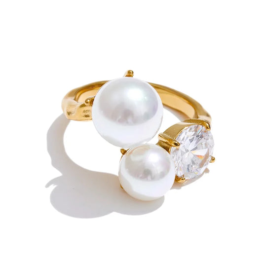Eterna Pearl Ring