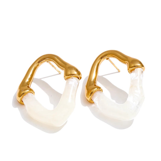 Golden Frame Studs