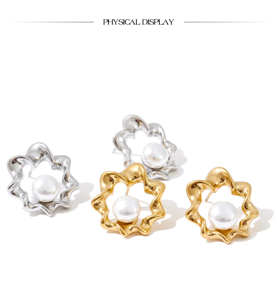 PearlMuse Studs