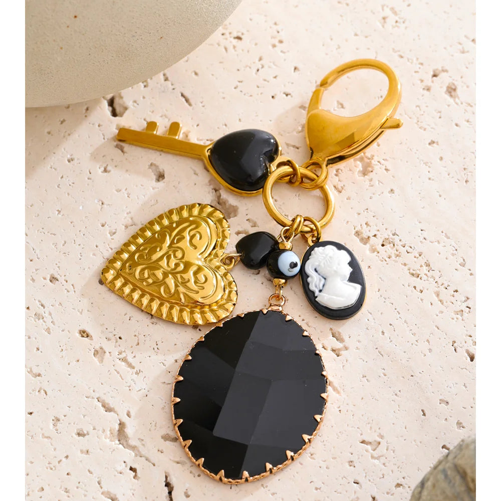 Black Resin Key Heart Chain Pendant Keychain