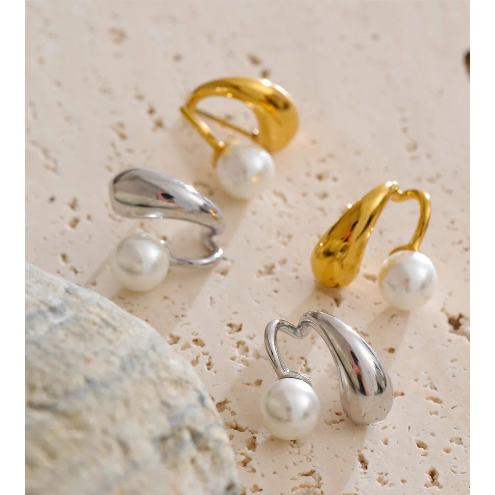 Everyday Pearl Geometry Earrings