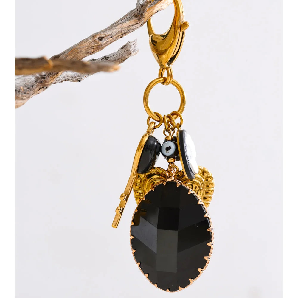 Black Resin Key Heart Chain Pendant Keychain