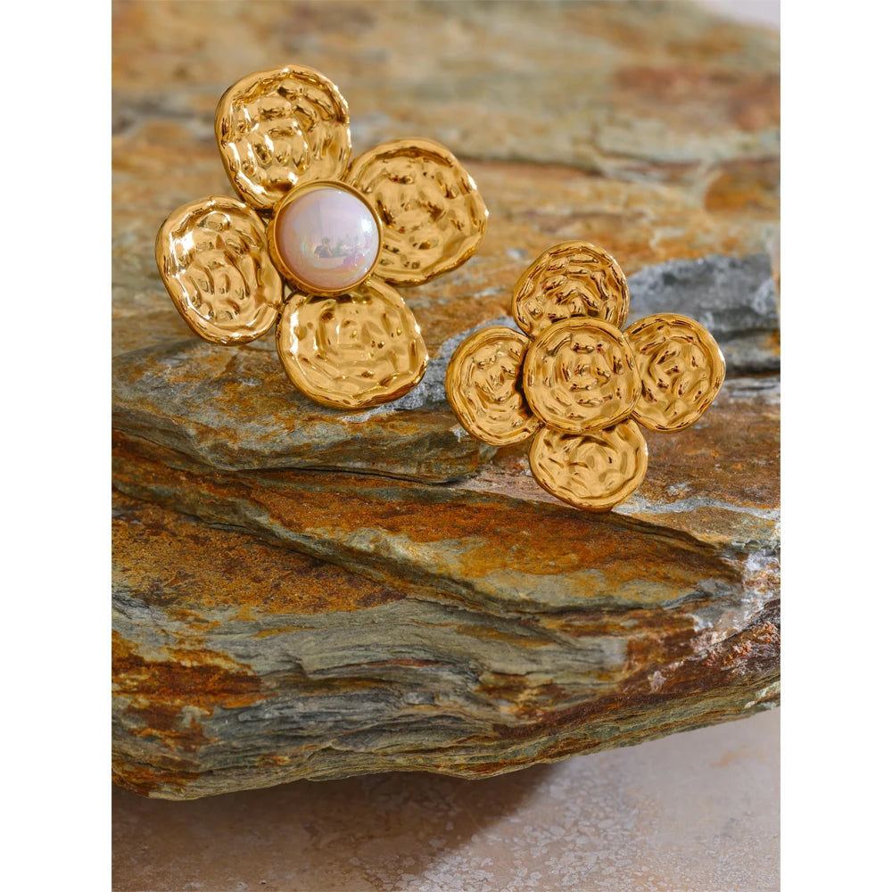 Flower Pearls Open Golden Ring