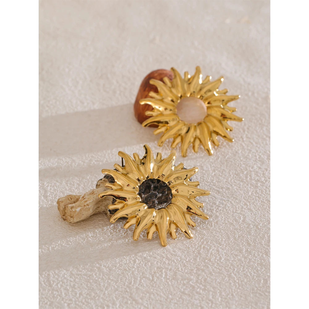 SunBloom Studs