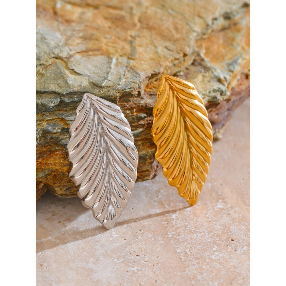 Leaf Textured Brooch