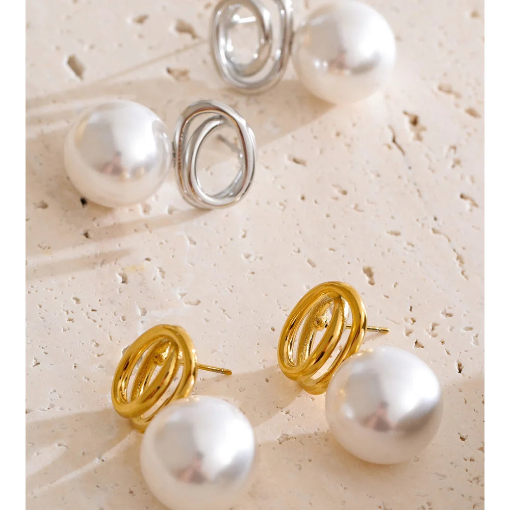 Pearl Sphere Chic Studs