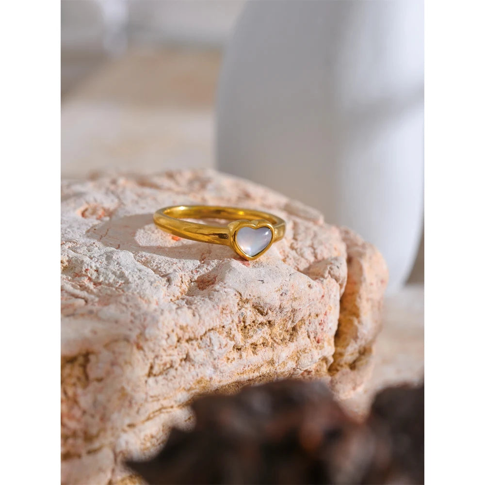 Natural Shell Stone Chic Heart Love Finger