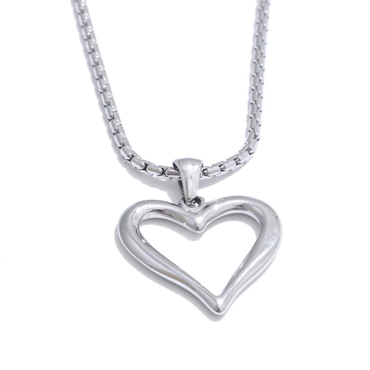 Heart Love Hollow Necklace