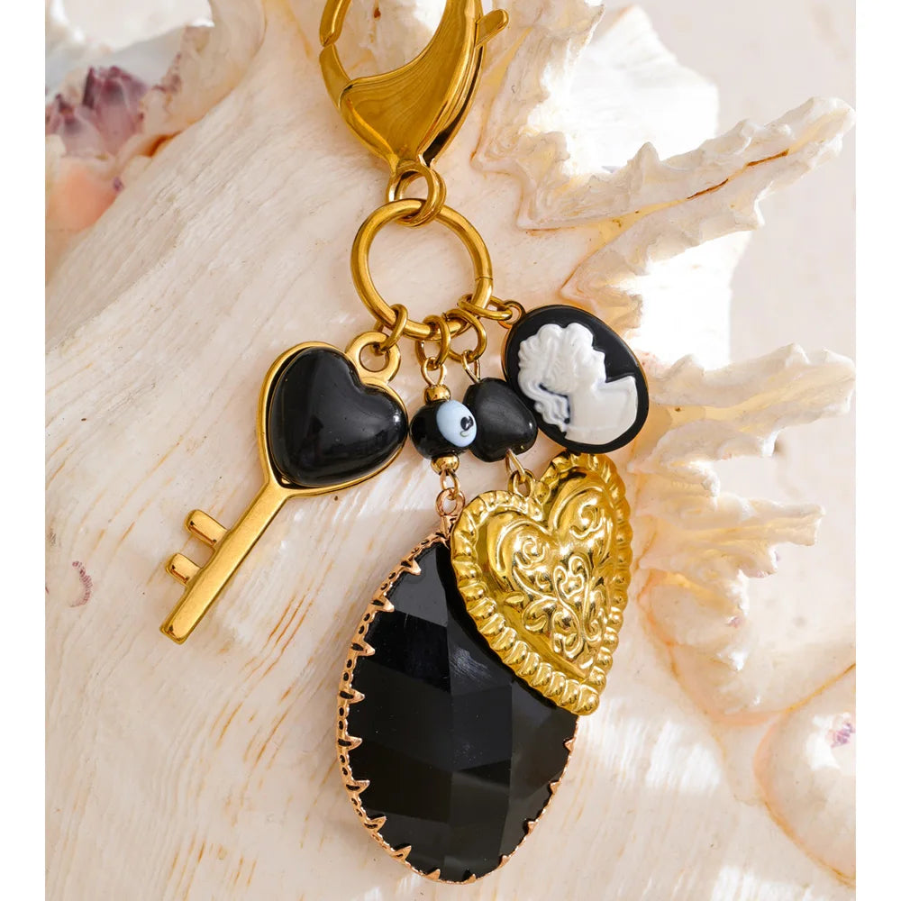 Black Resin Key Heart Chain Pendant Keychain