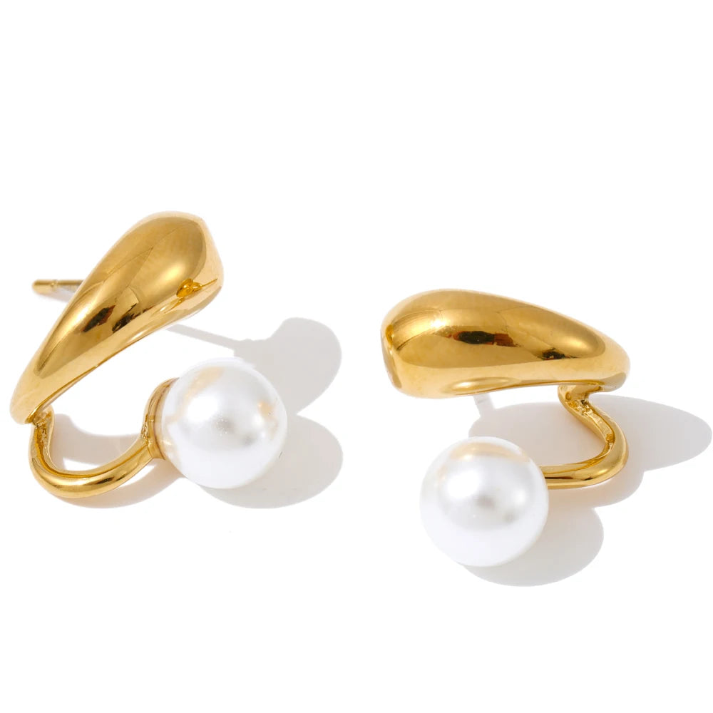 Everyday Pearl Geometry Earrings