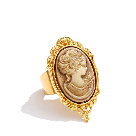Aurelia Portrait Pearl Ring adjustable