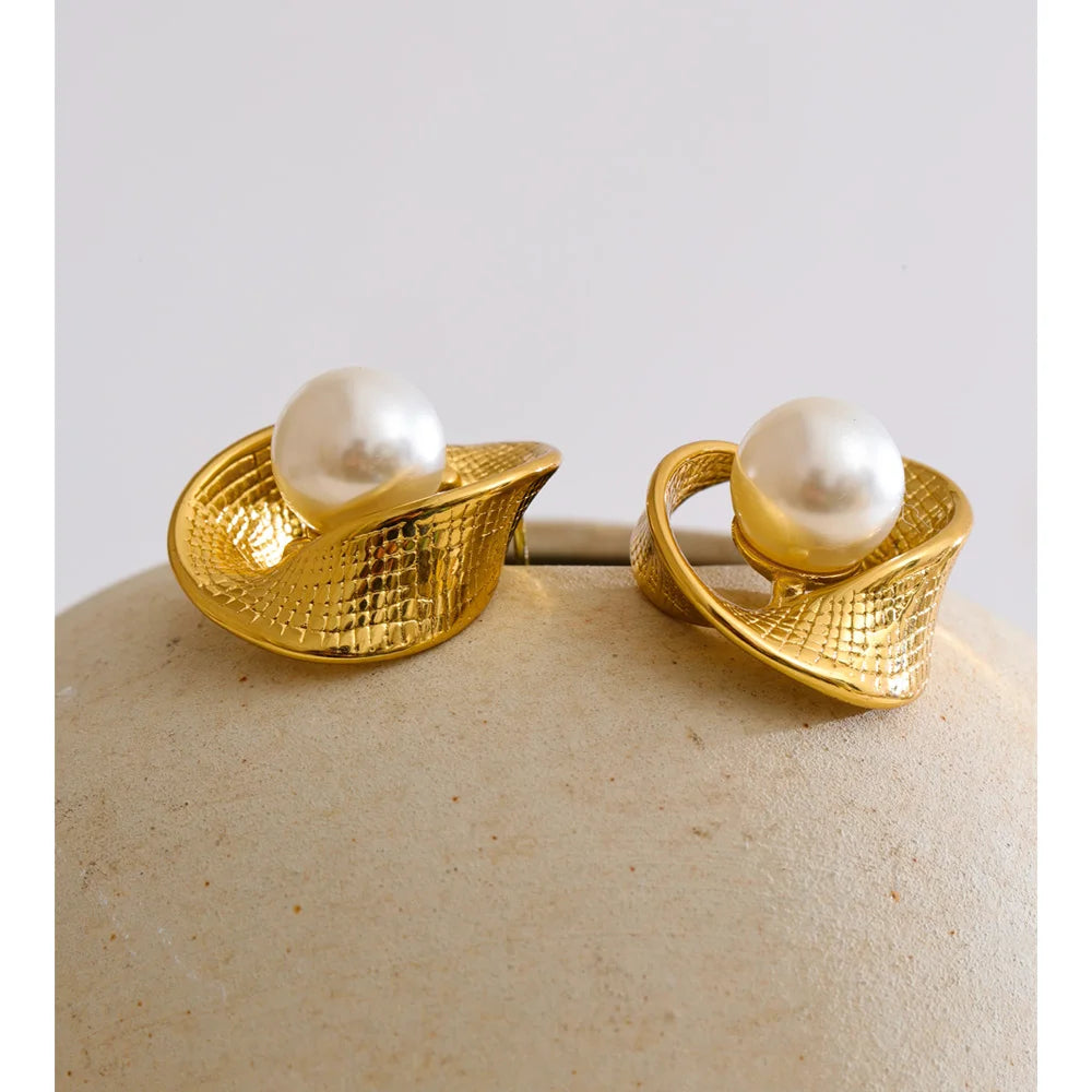 TwinePearl Studs