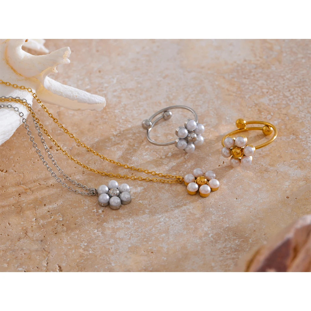 Pearls Flower Pendant Necklace Ring Set